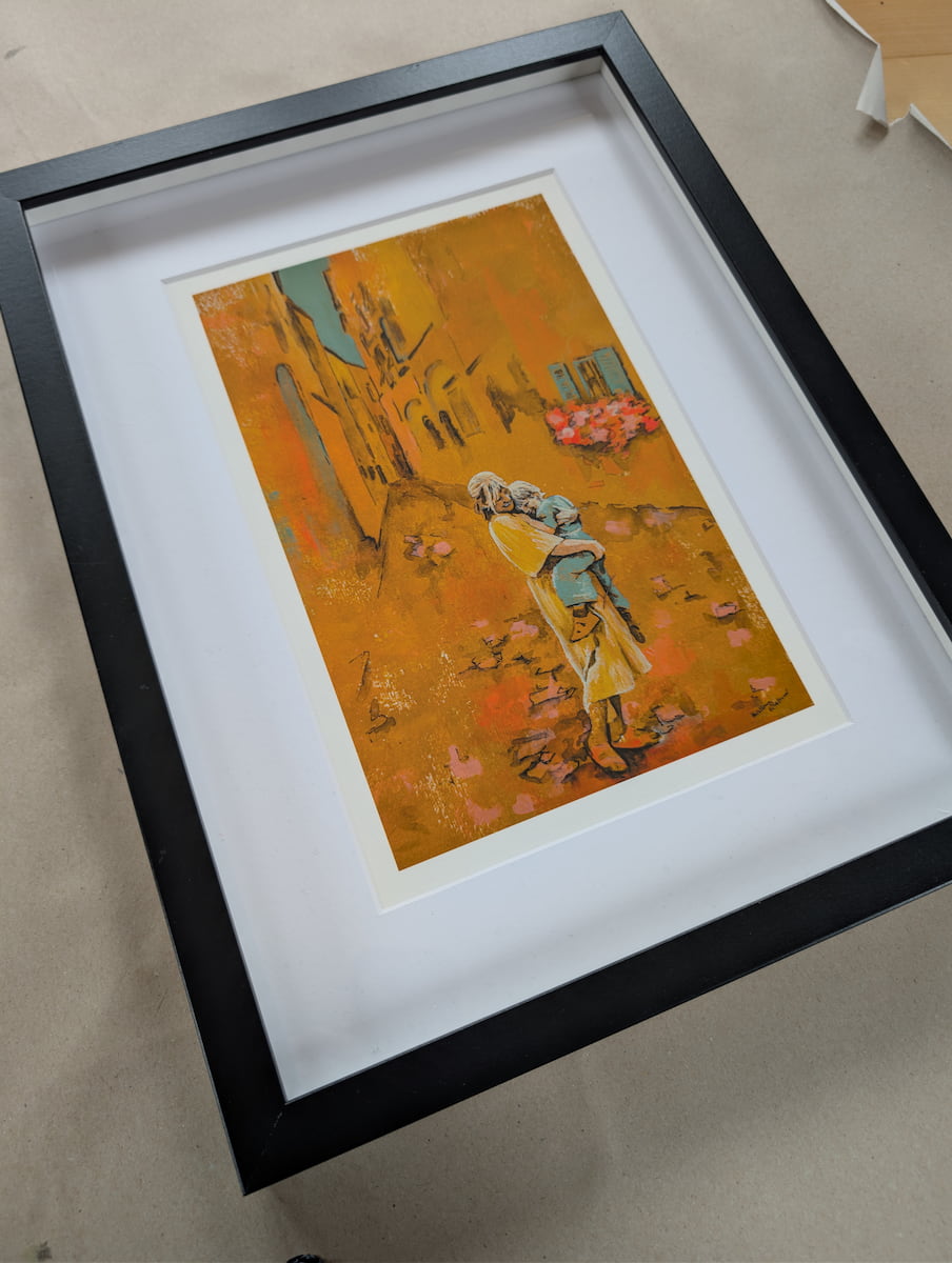 innrammet sommerlig kunst i gult av en god klem
